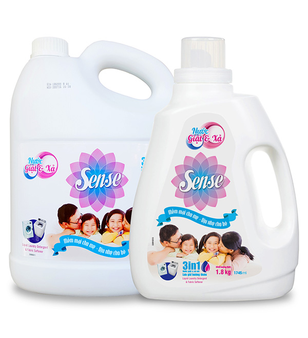 Sản phẩm nước giặt Sense an toàn cho mẹ dịu nhẹ cho bé.