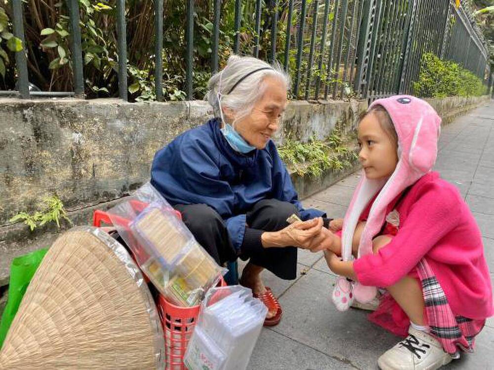 Sol - con gái Đoan Trang ngoan ngoãn, lanh lợi